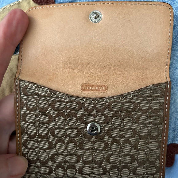 Vintage Coach Card Wallet - Picture 3 of 3